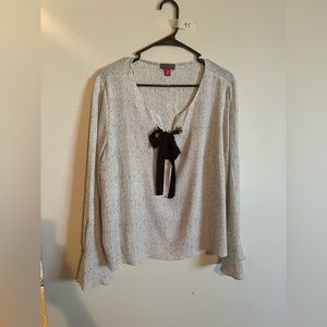 Vince Camuto black/white dotted top